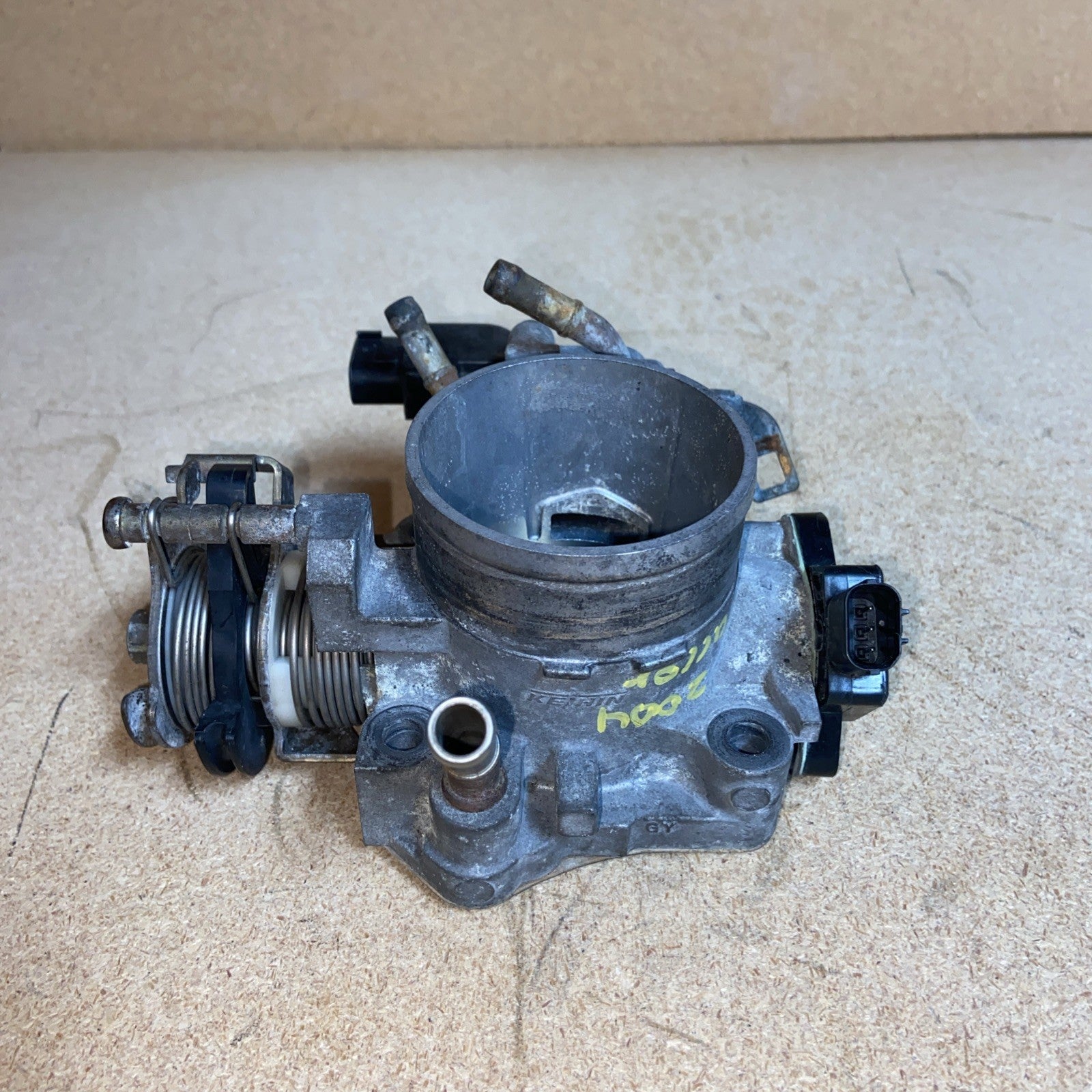2003-2004 Honda Accord Throttle Body