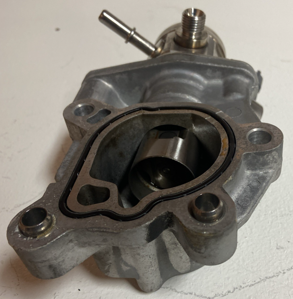 2016 Ford Fusion High Pressure Fuel Pump