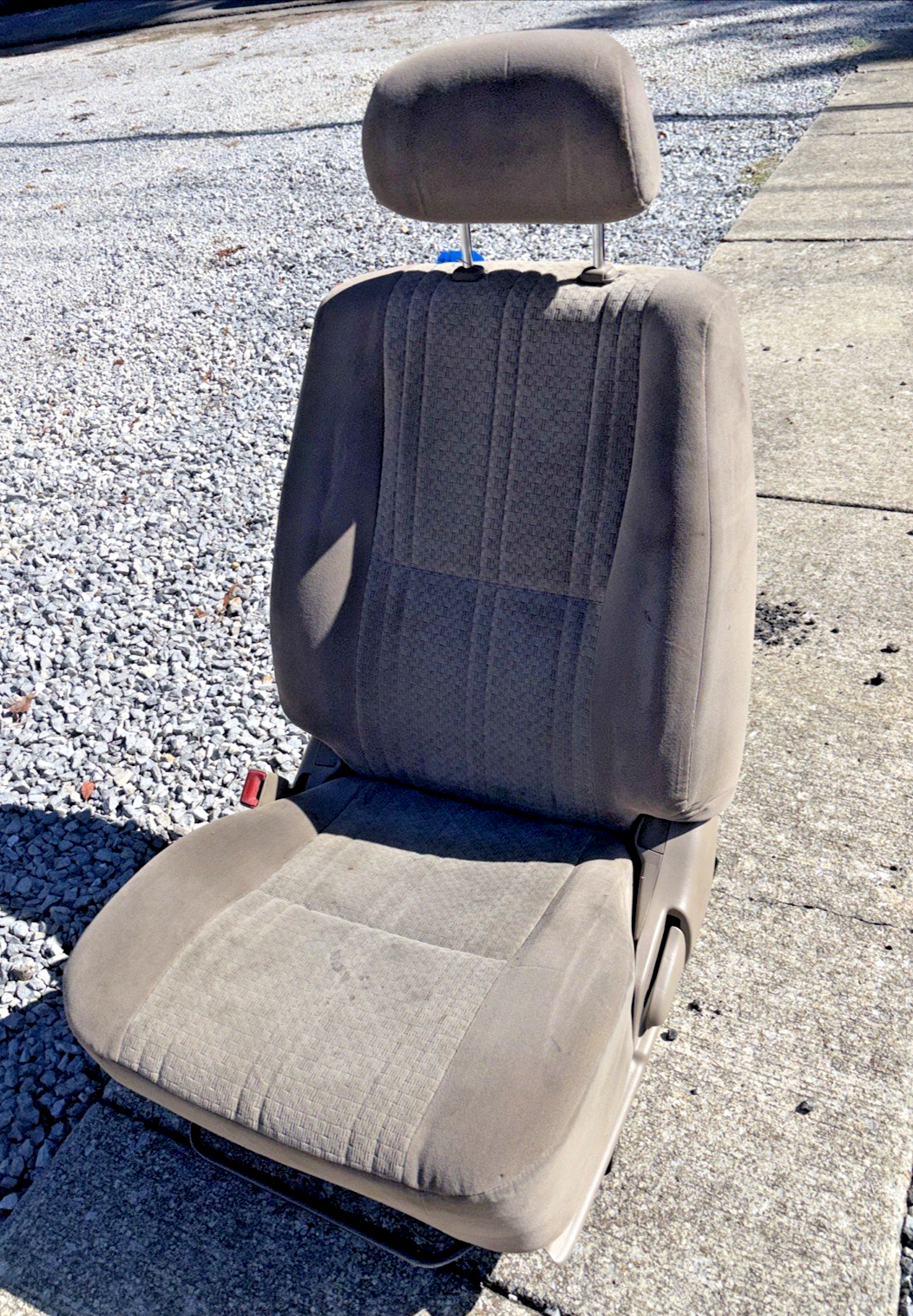 00-03 Toyota Tundra Front Left Seat Driver Side Cushion Material SR5 Foam TAN
