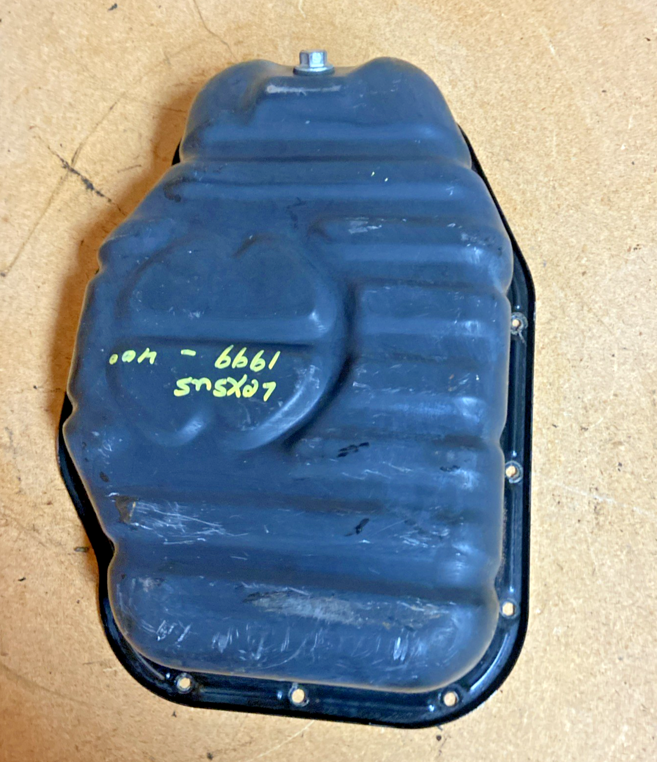 1995-2000 Lexus Ls 400 Engine Oil Pan