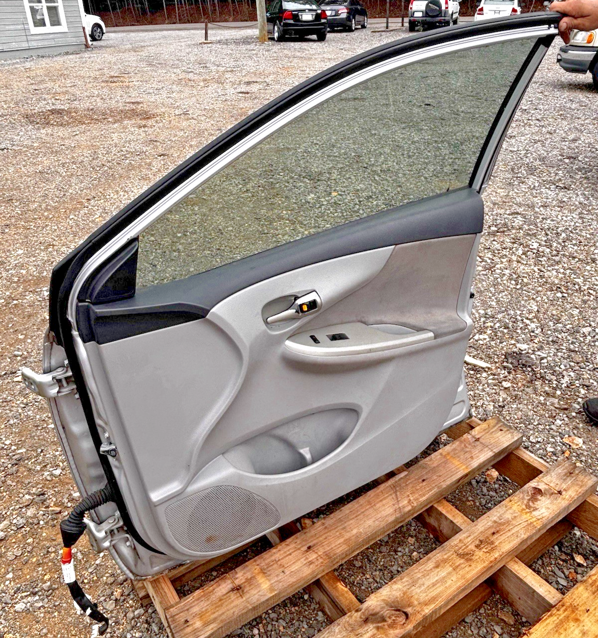2009-2013 TOYOTA COROLLA FRONT RIGHT PASSENGER DOOR TRIM PANEL