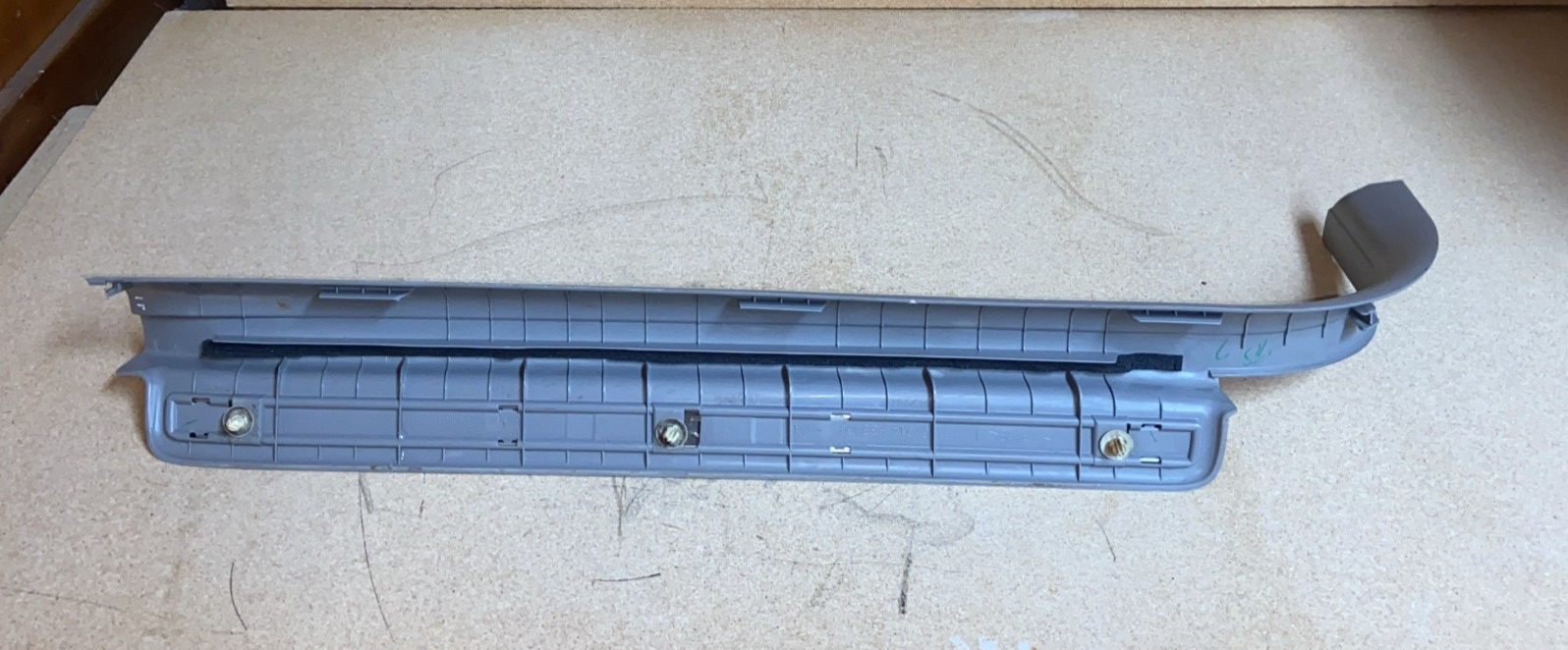 1995-2000 Lexus LS 400 LH Driver Side OEM Door Scuff Tread Plate 67914-50020