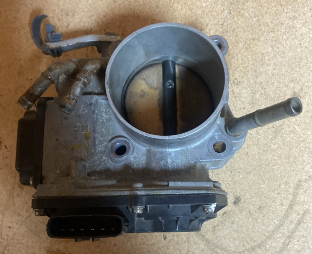 2006 Acura TSX Throttle Body