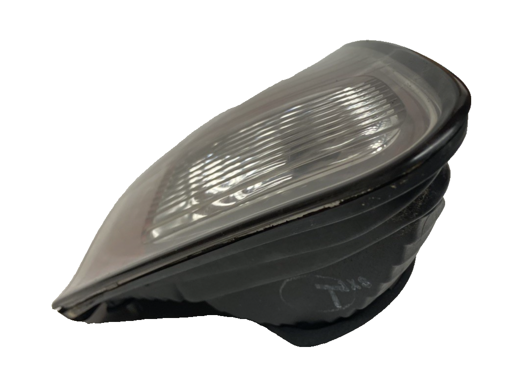 2002-2003 Lexus ES 300 Left Driver Side Inner Tail Light