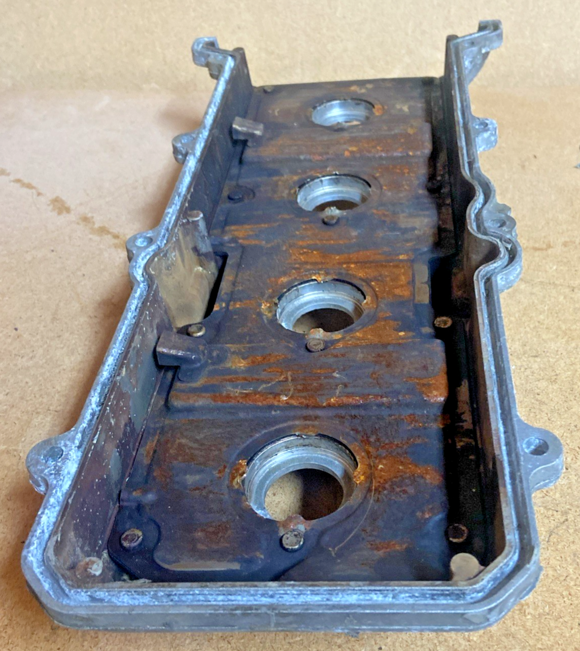 1998-2000 Lexus LS 400 right Engine Valve Cover OEM