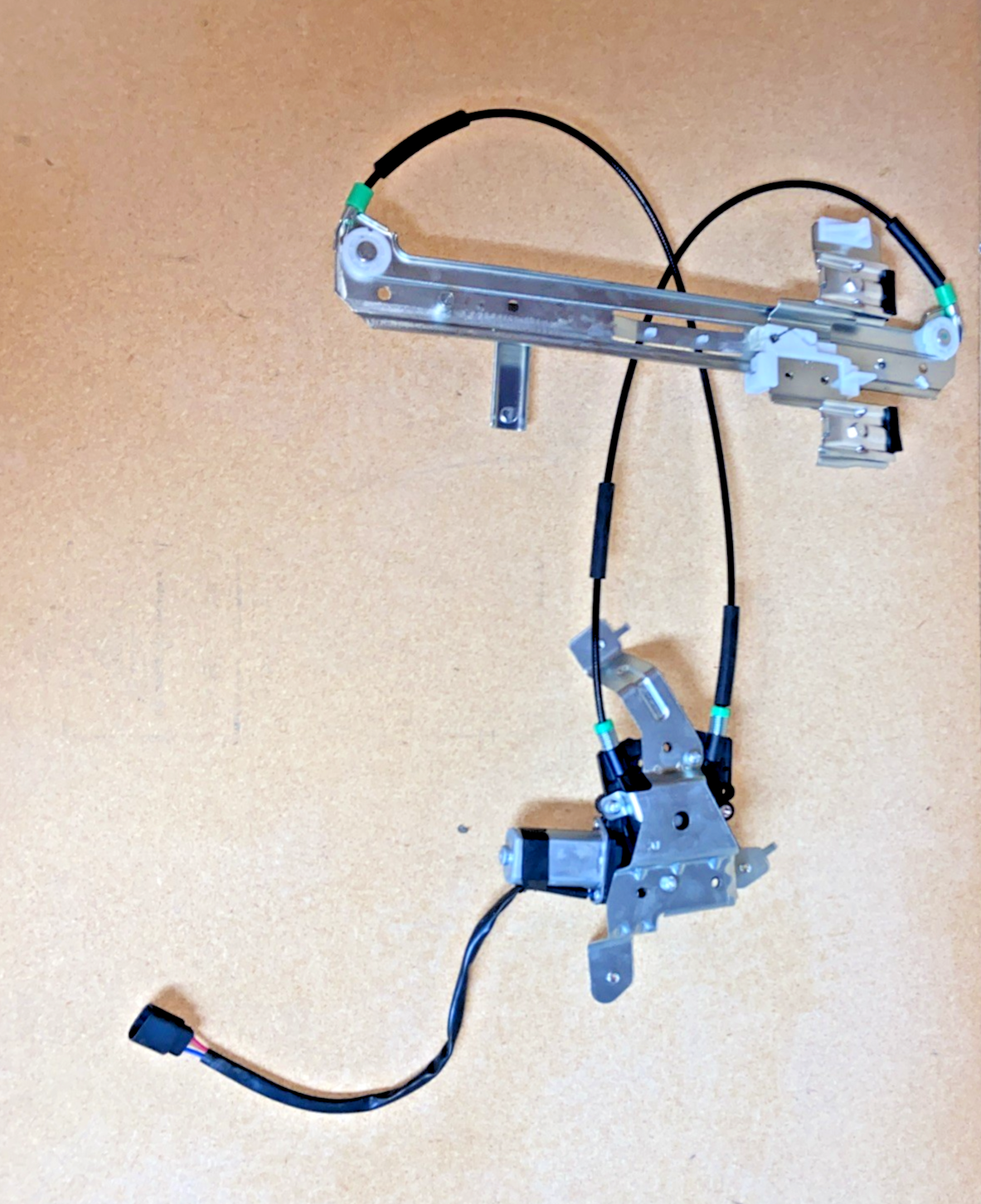 2002-2006 Chevy Tahoe Rear Right Window Regulator