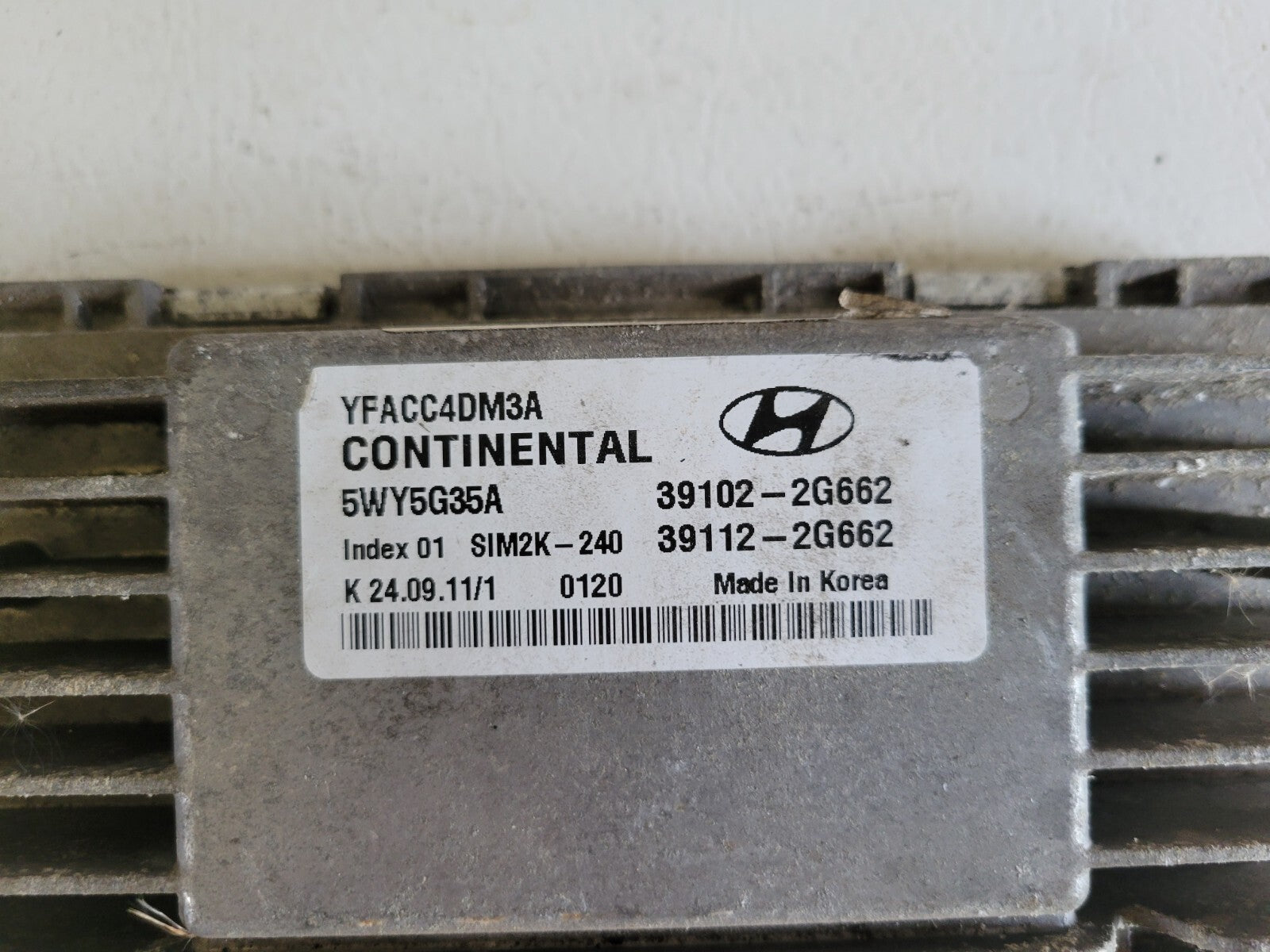 2011-2012 Hyundai Sonata 2.4L MT 39102-2G662 Engine Control Module ECM ECU PCM