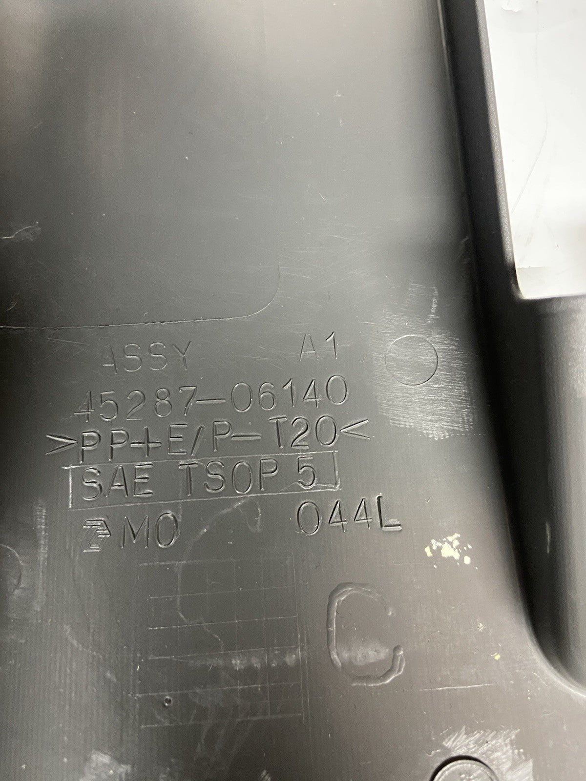 2007-2011 TOYOTA CAMRY CUBIERTA SUPERIOR E INFERIOR DE LA COLUMNA DE DIRECCIÓN OEM 45287-06140