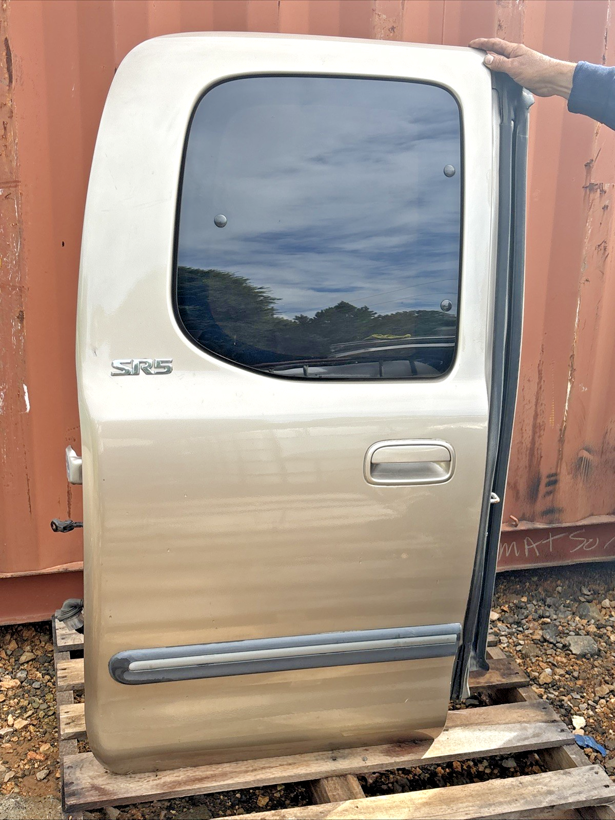 2000-2006 Toyota Tundra Moldura Lateral Trasera Izquierda de la Puerta de Cabina Extendida
