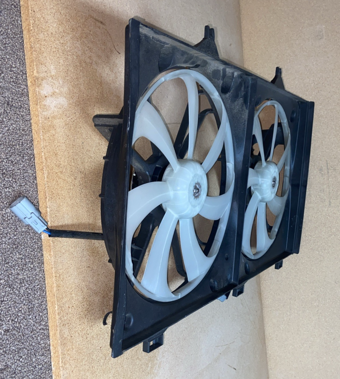 Conjunto de ventilador de refrigeración del radiador OEM para Toyota Camry 2007-2009