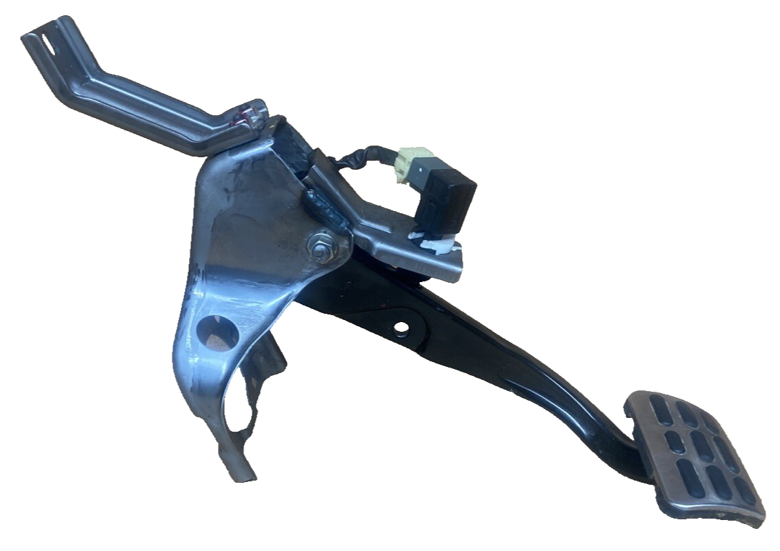 2012 Hyundai Veloster Turbo Brake Pedal Assembly