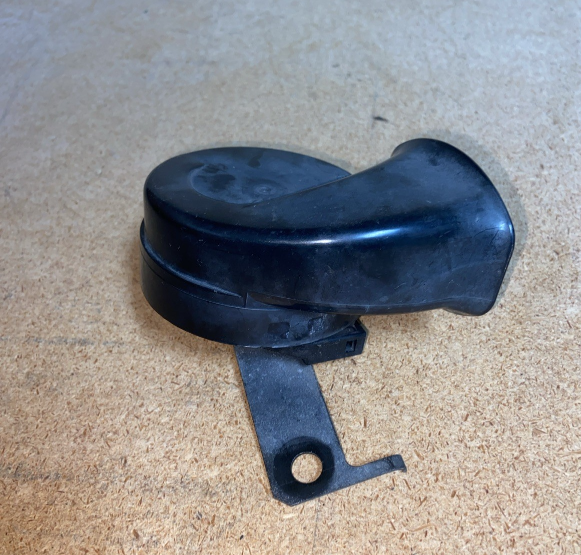 2001-2007 Toyota Sequoia High Note Horn Assembly OEM