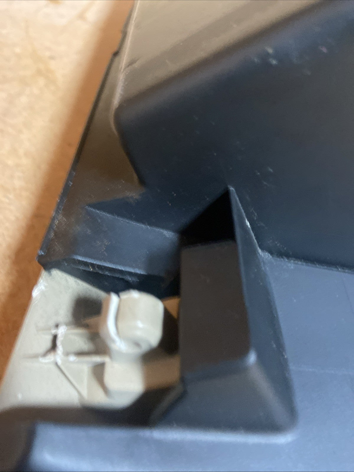 2006 Acura TSX Glove Box (one Hinge Broken)