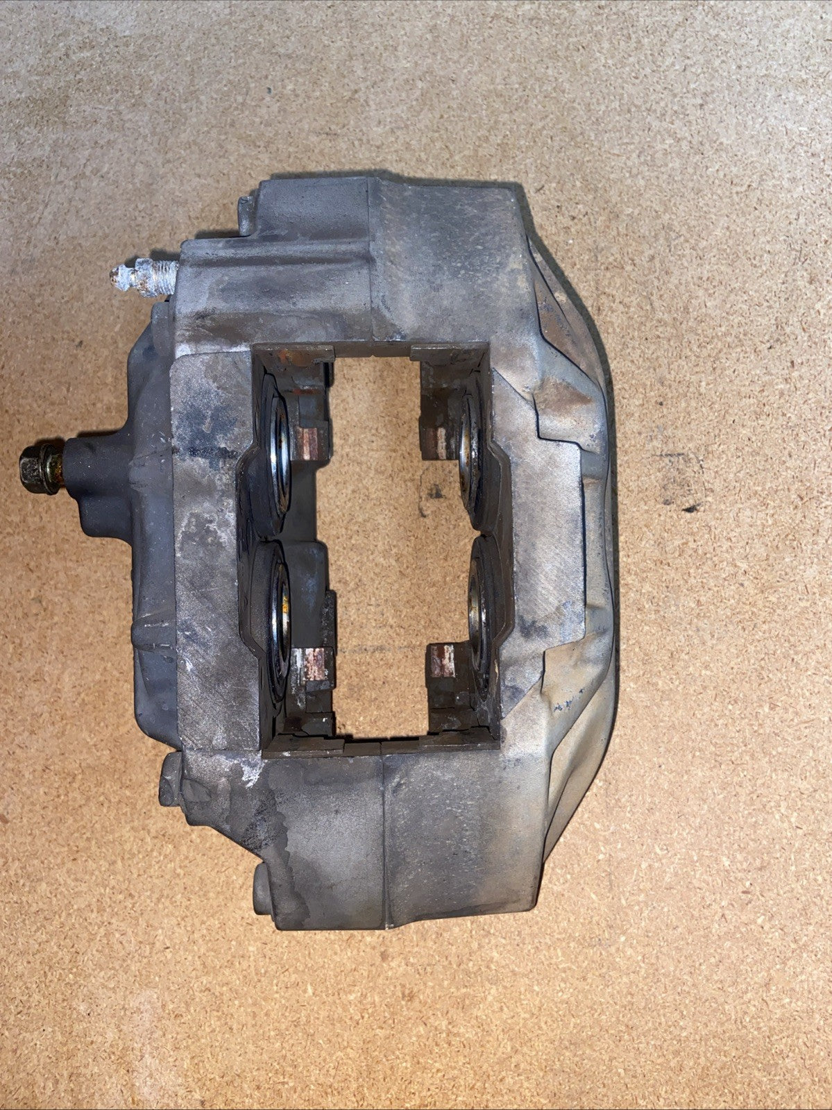 1997-2000 LEXUS LS400 RIGHT PASSENGER SIDE FRONT BRAKE CALIPER