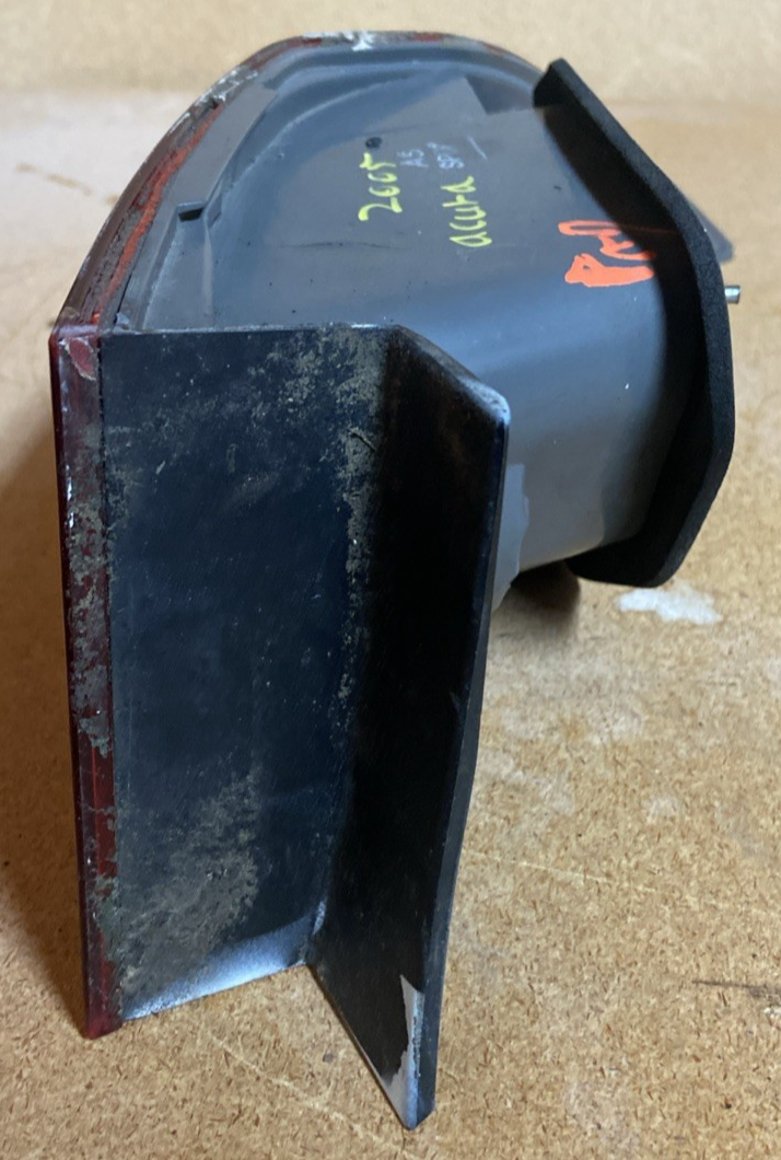 2006 Acura TSX Left Driver Outer Taillight