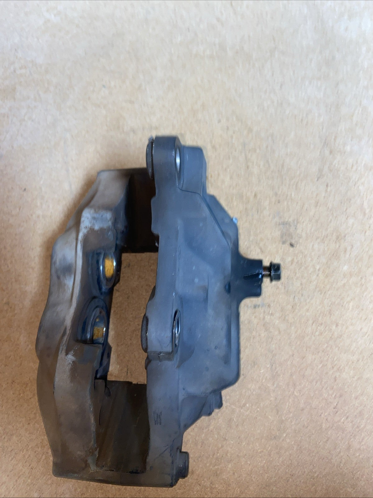 1997-2000 LEXUS LS400 RIGHT PASSENGER SIDE FRONT BRAKE CALIPER