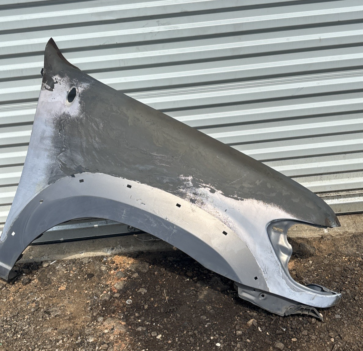2001-2007 Toyota Sequoia Front Right Fender
