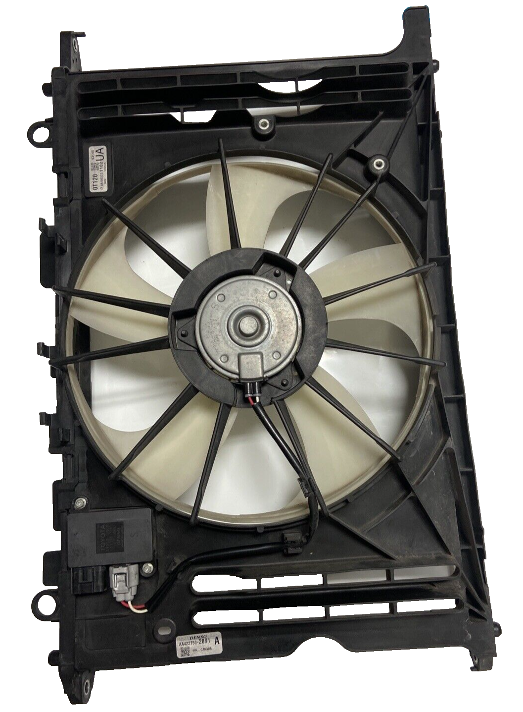 2011 Toyota Corolla Radiator Cooling Fan Assembly