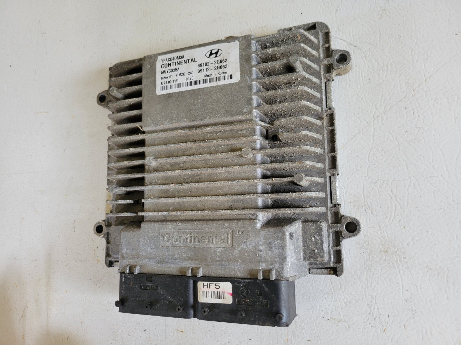 2011-2012 Hyundai Sonata 2.4L MT 39102-2G662 Engine Control Module ECM ECU PCM