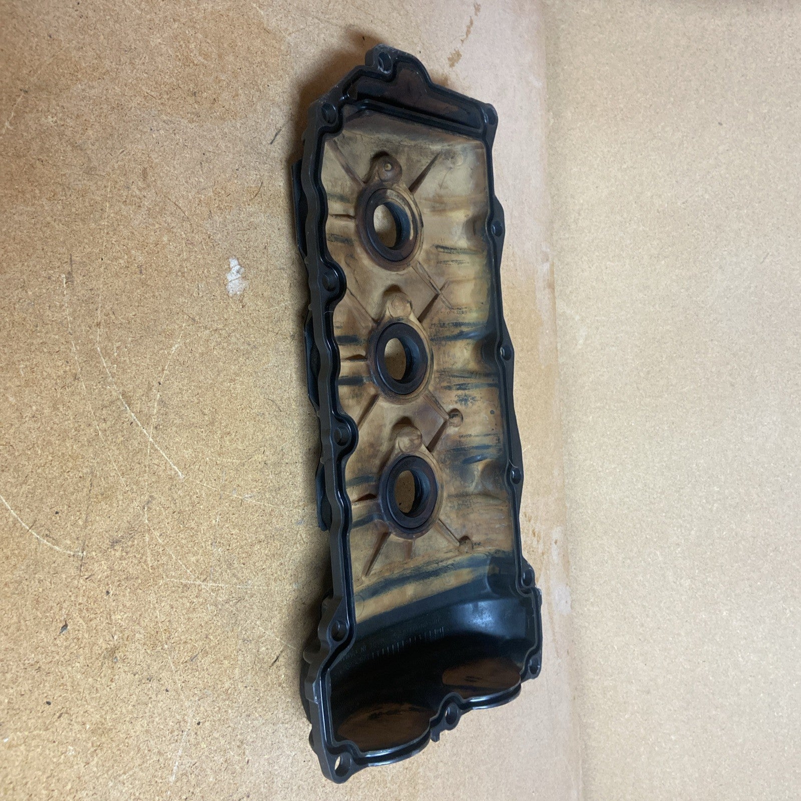 2012-2016 Chevy Impala Right Side Engine Valve Cover 3.6L