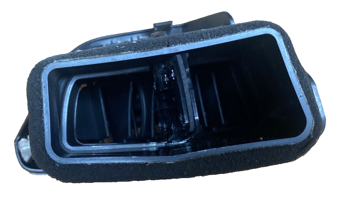 2012-2017 HYUNDAI VELOSTER LADO DERECHO DEL TABLERO VENTILACIÓN DE AIRE ACONDICIONADO CALEFACCIÓN 974902V000