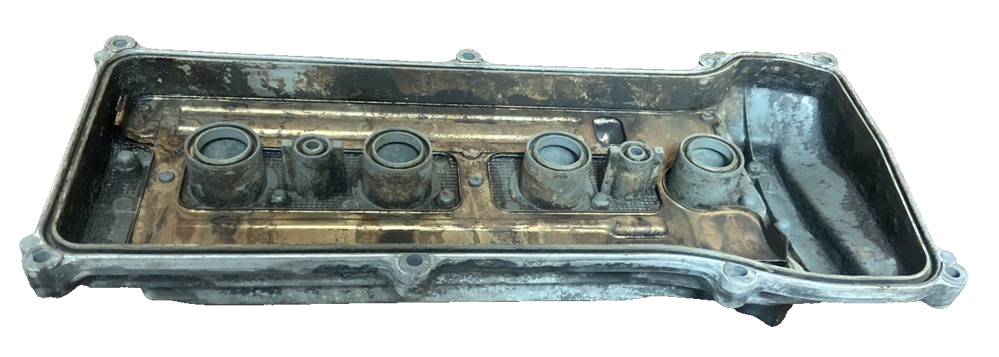 2005 Toyota Highlander 2.4L Engine Valve Cover