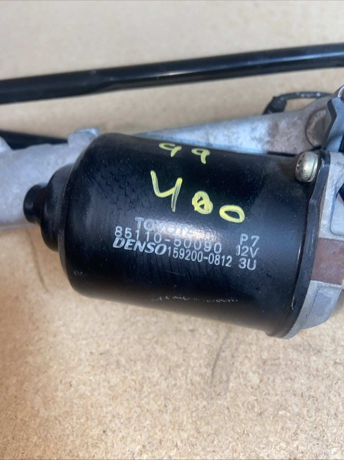 95-00 LEXUS LS400 WINDSHIELD WIPER TRANSMISSION LINKAGE W MOTOR 85110-50090
