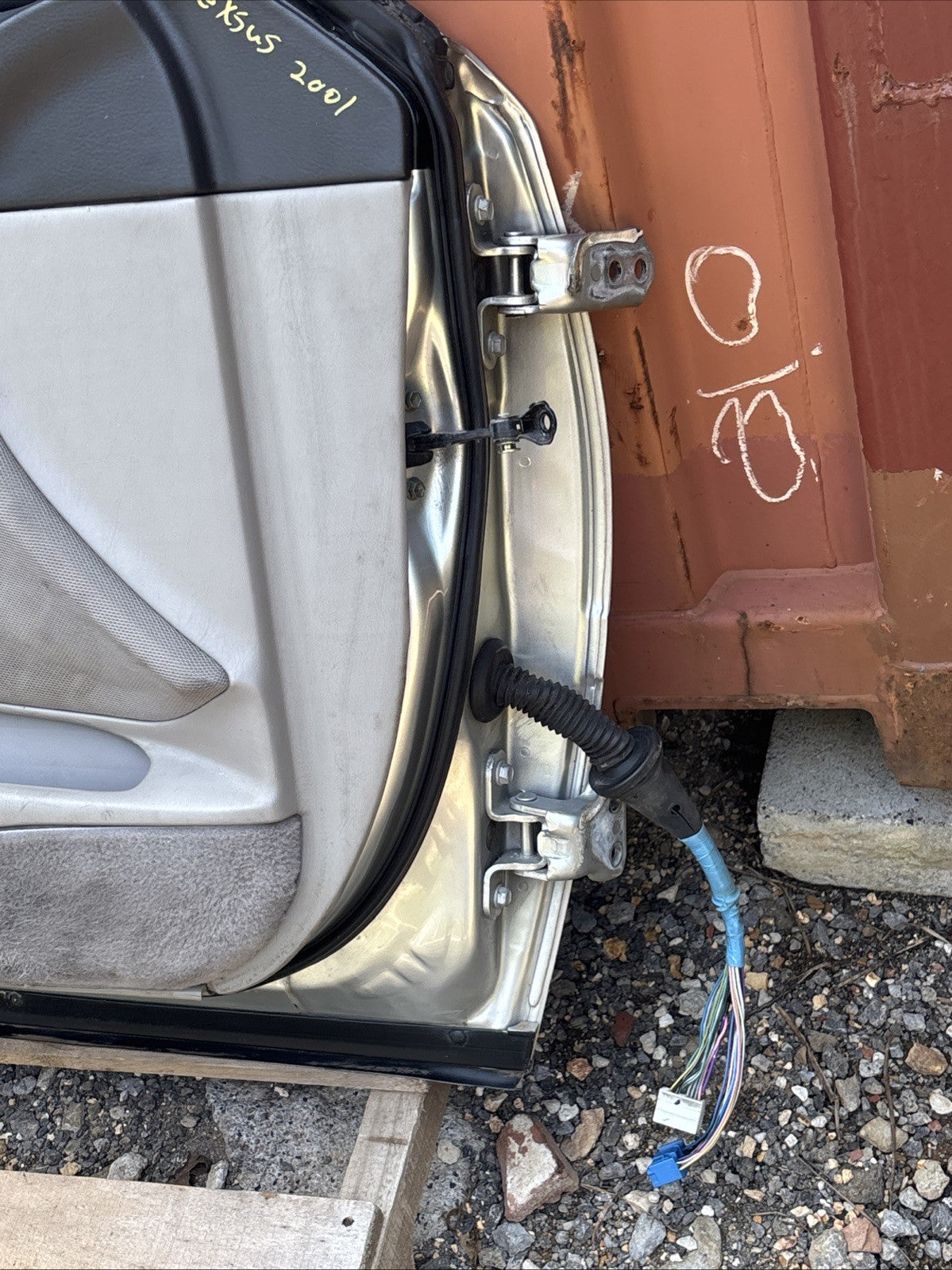 2002-2003 Lexus ES300 ES330 Front Left Driver Door Shell OEM Silver