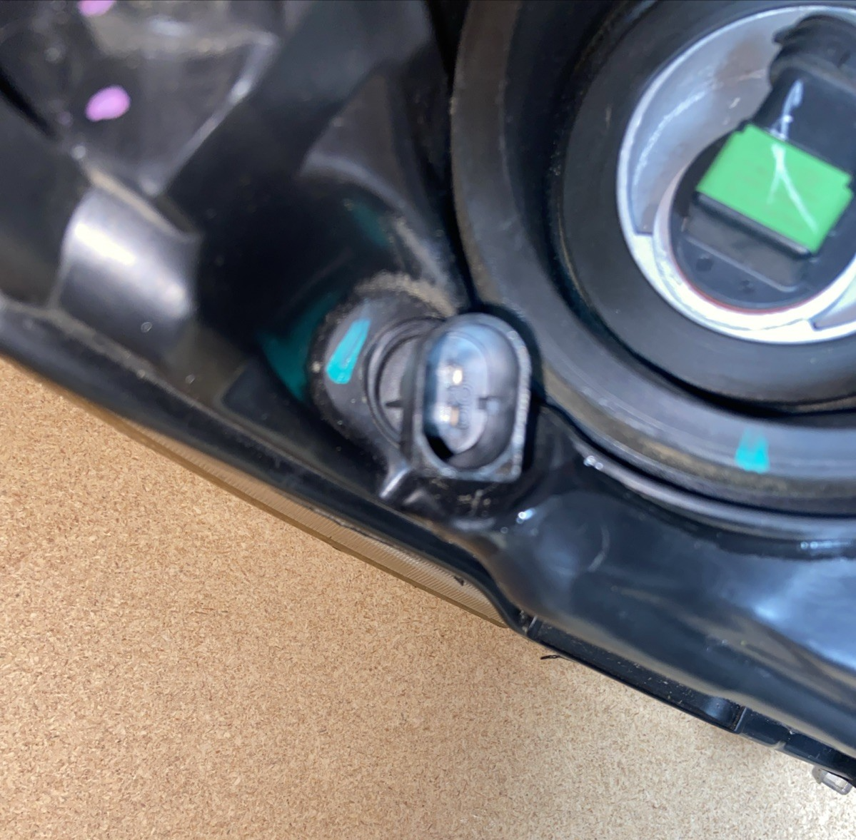 2011-2020 Dodge Caravan Faro Delantero Derecho Lado Pasajero Halógeno OEM