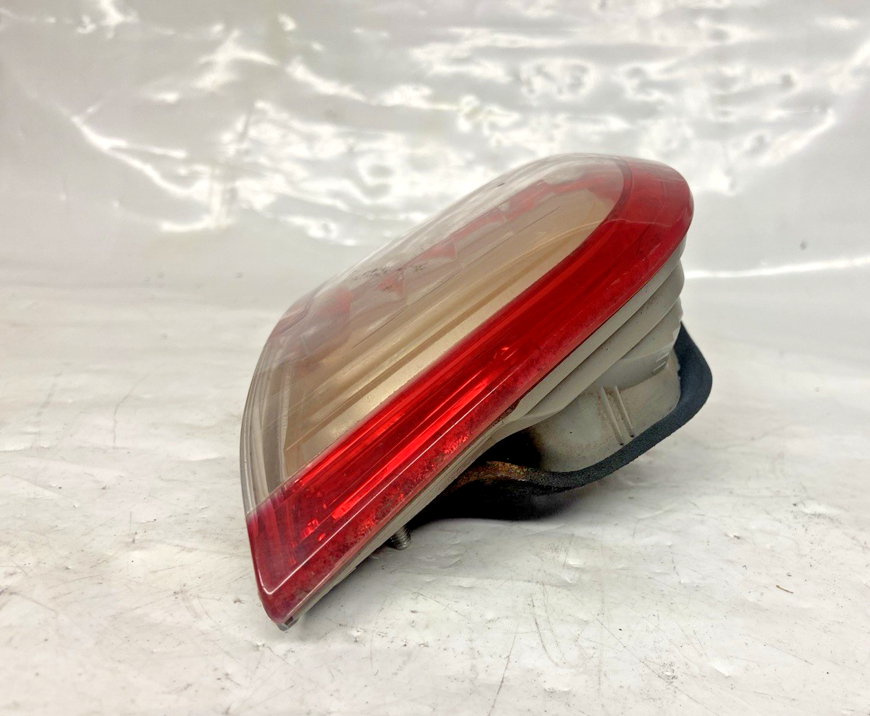 2007- 2009 Toyota Camry Right Passenger Trunk Lid Inner Light OEM