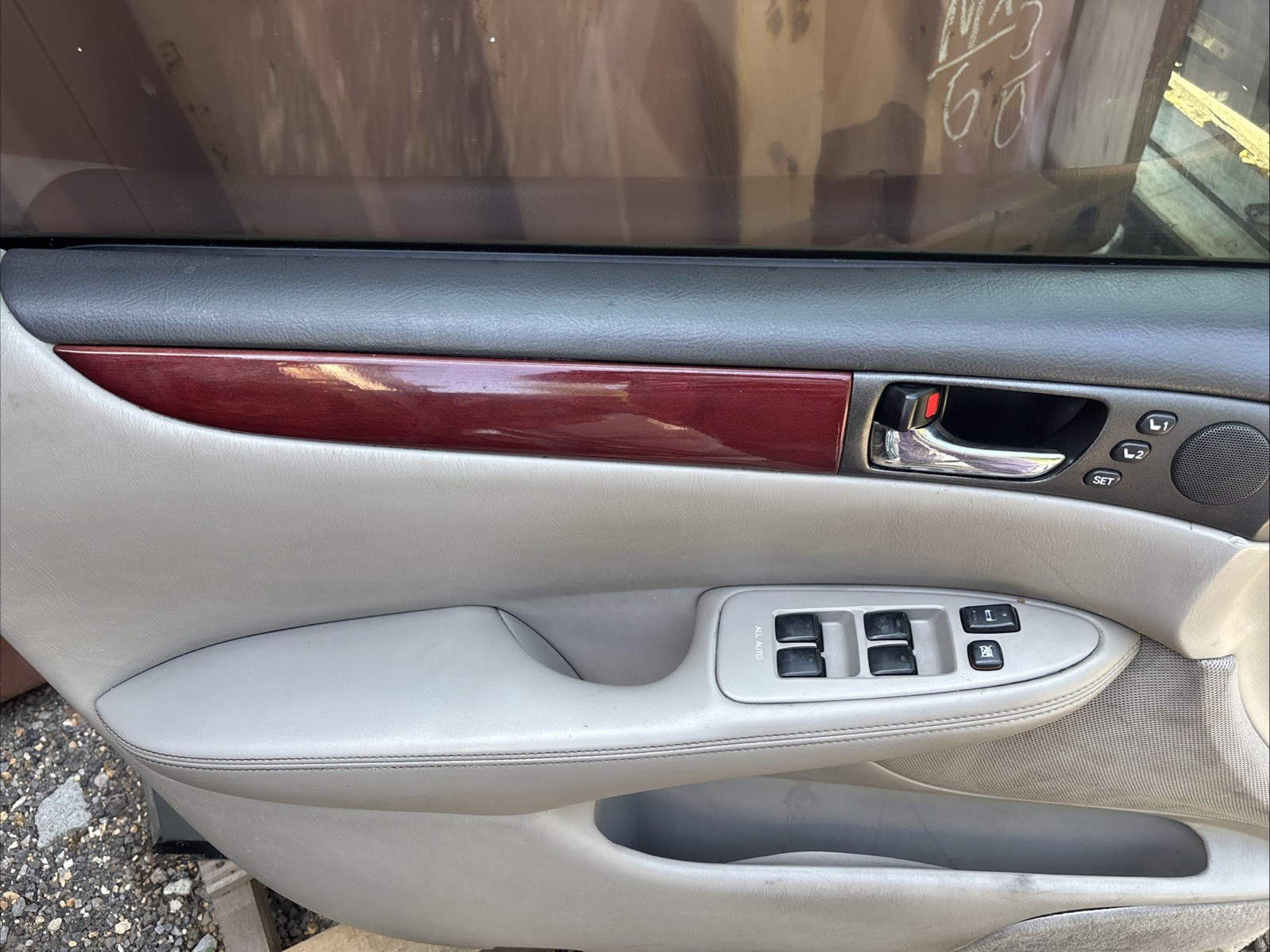 2002-2003 Lexus ES300 ES330 Front Left Driver Door Shell OEM Silver