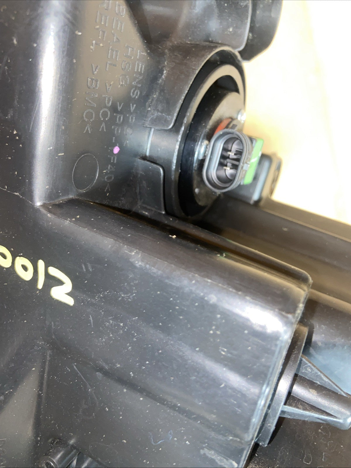 2011-2020 Dodge Caravan Faro Delantero Derecho Lado Pasajero Halógeno OEM