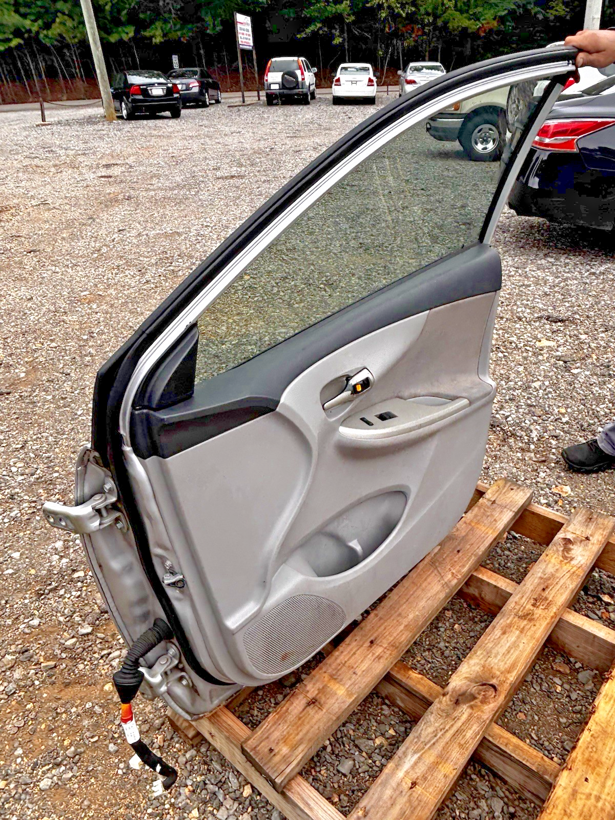 2009-2013 TOYOTA COROLLA FRONT RIGHT PASSENGER DOOR TRIM PANEL