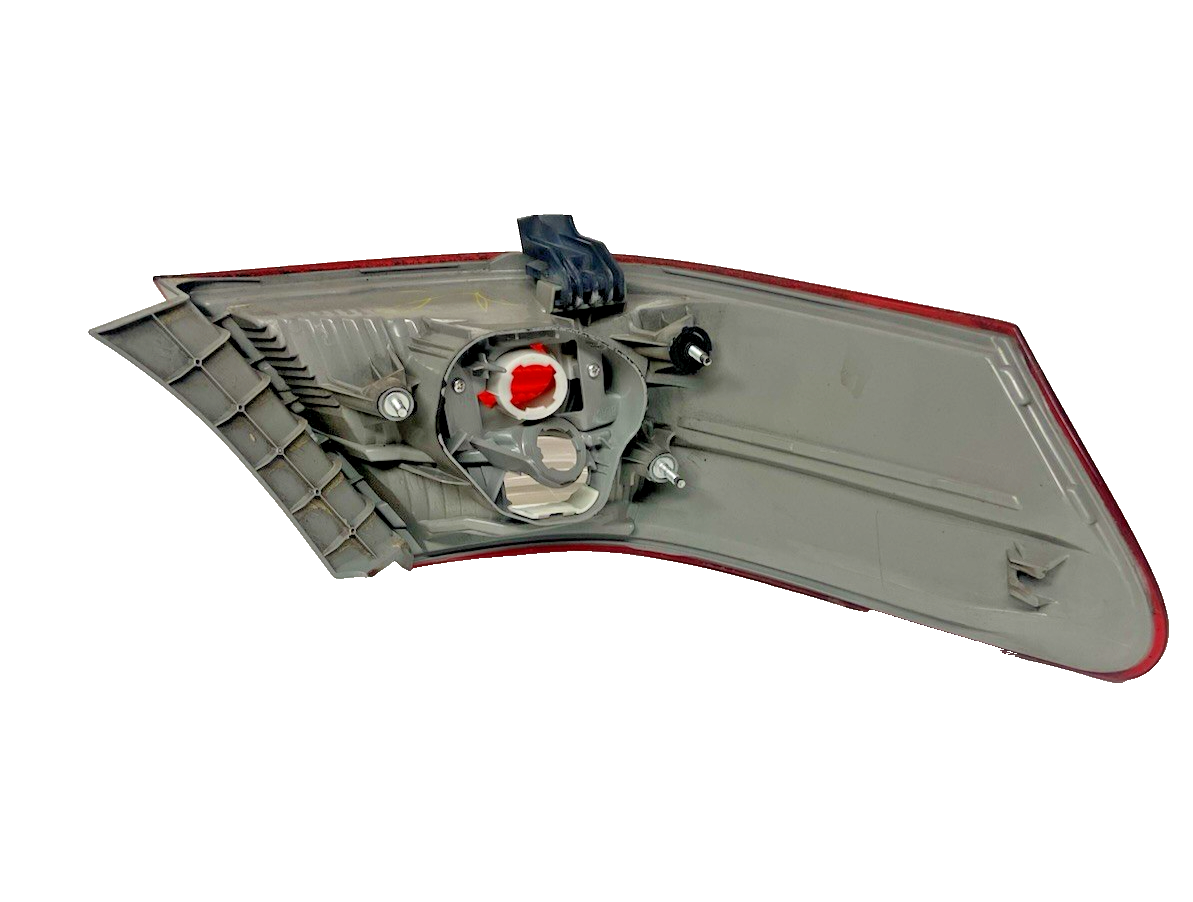 2007-2009 Toyota Camry Right Passenger Side Taillight OEM