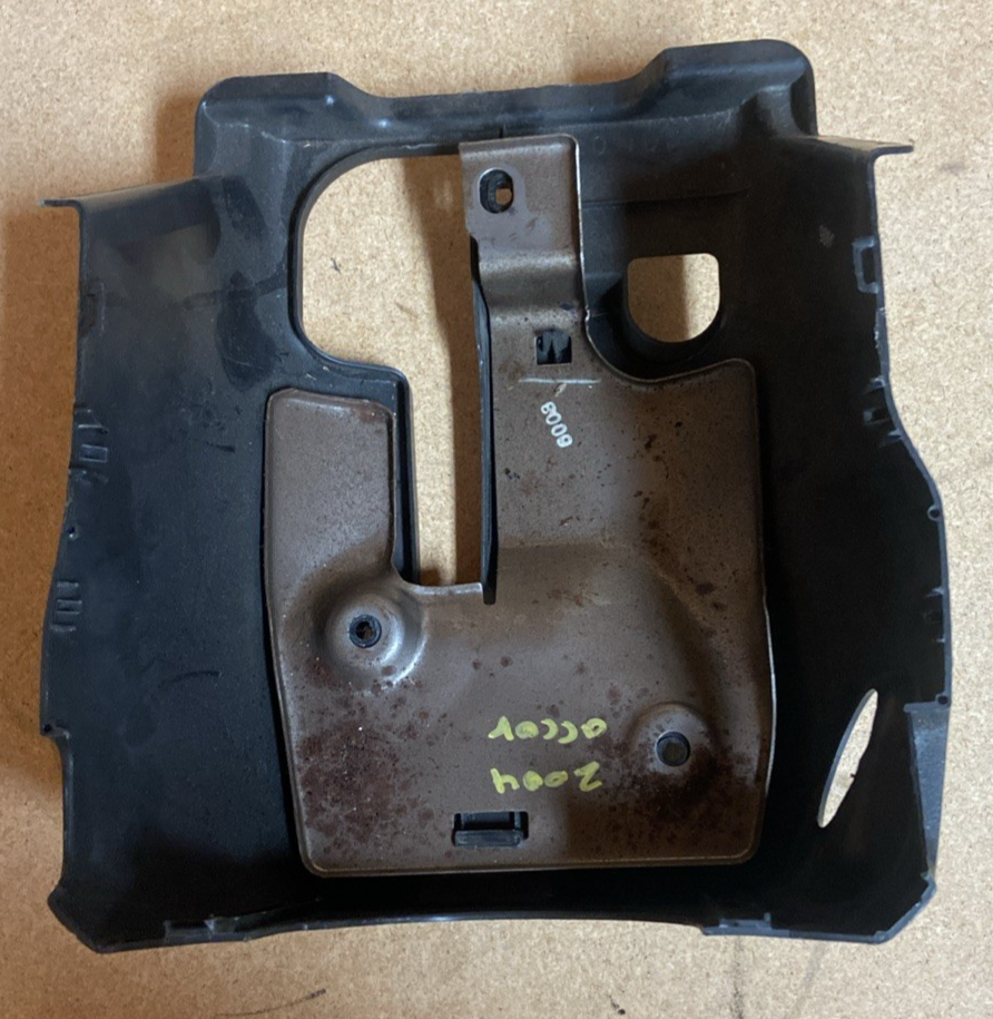 Tapa inferior del volante Honda Accord 2004