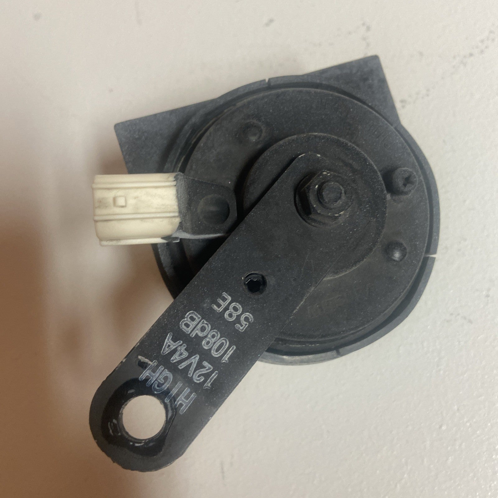 2006 Acura TSX High Note Horn 12 v 4 A