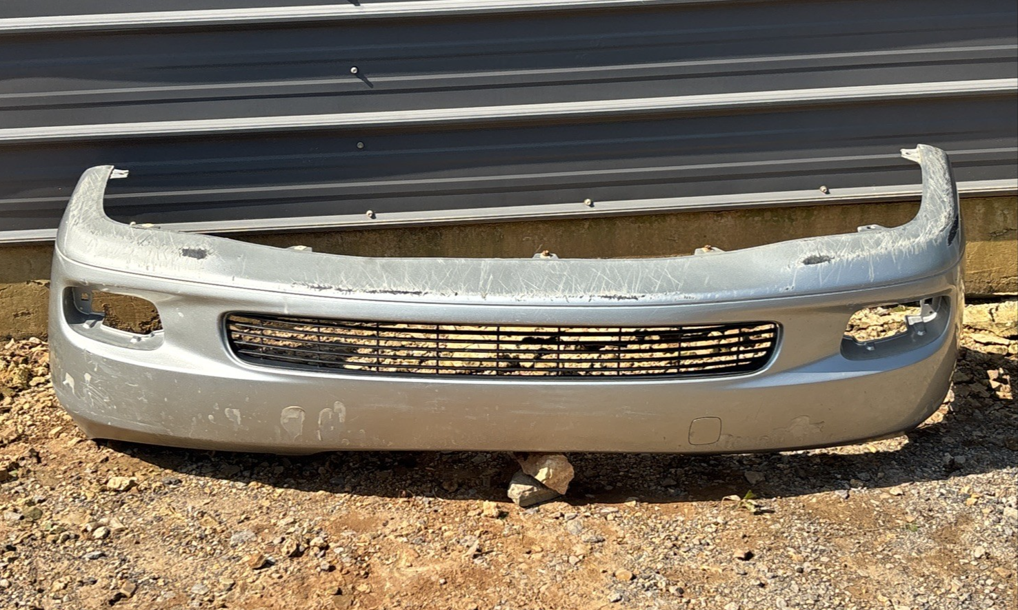 2002-2004 Lexus ES300 ES330 Front Bumper Cover OEM 5211933927 *Silver