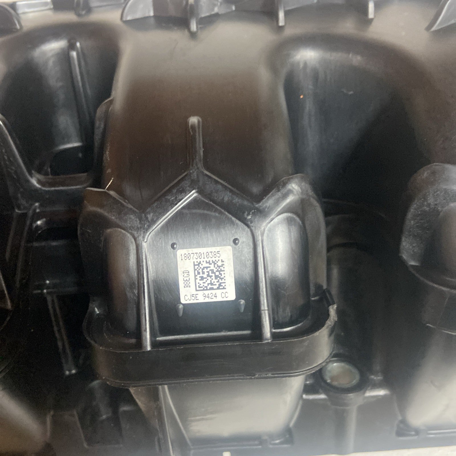 2013-2016 Ford Fusion Upper Intake Manifold
