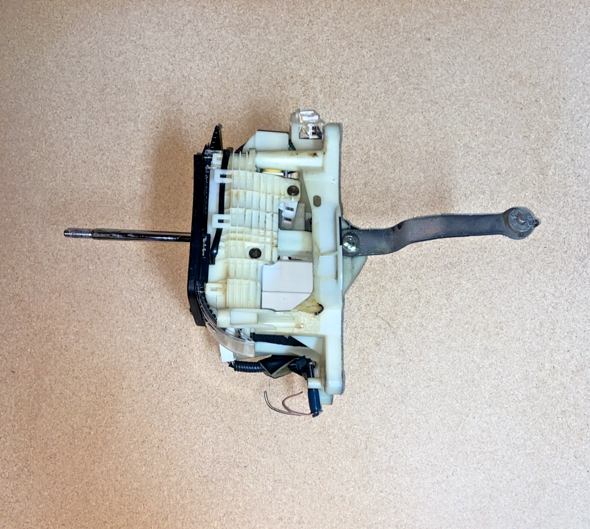 1998-2000 Lexus LS 400 Conjunto de palanca de cambios automática OEM