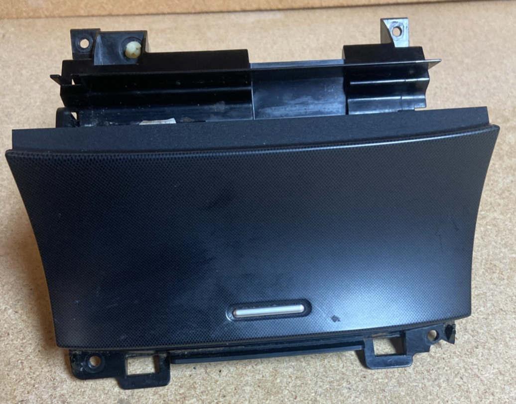 2006 Acura TSX Black Dash Storage Compartment With 12 V Lighter