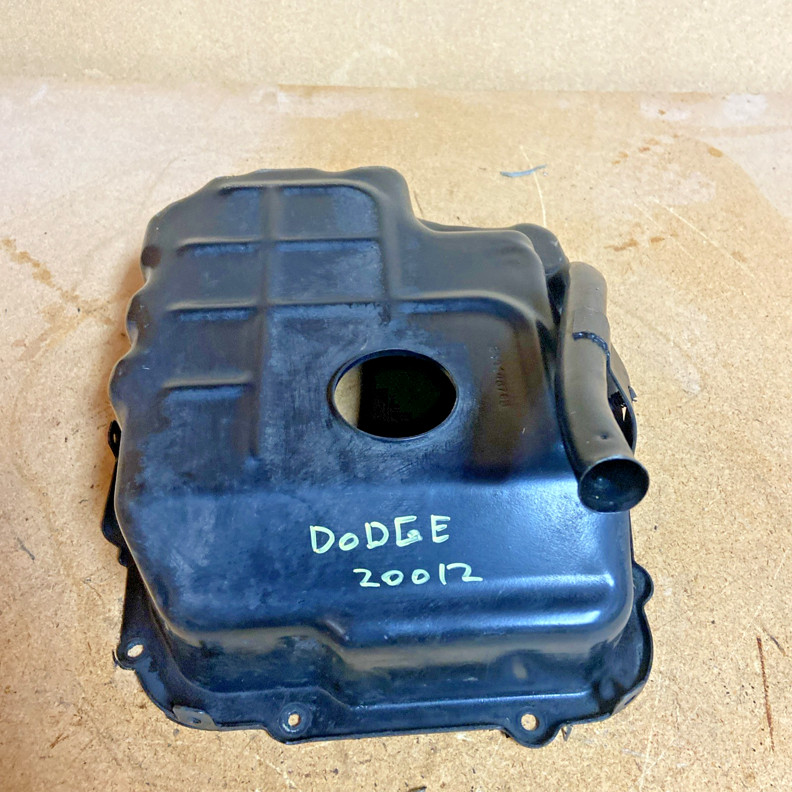 2009-2016 Dodge Grand Caravan Transmission Oil Pan