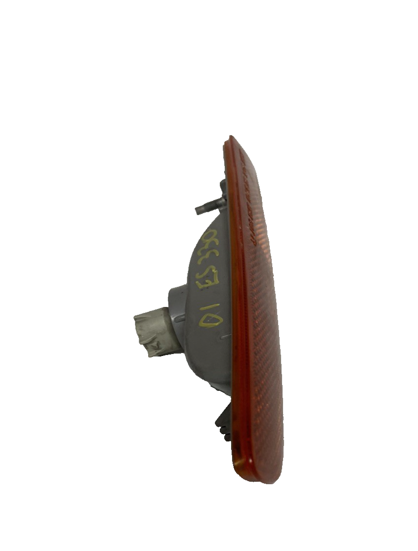 02- 03 Lexus ES300 04-06 ES330 Front Passenger Bumper Marker Light Lamp