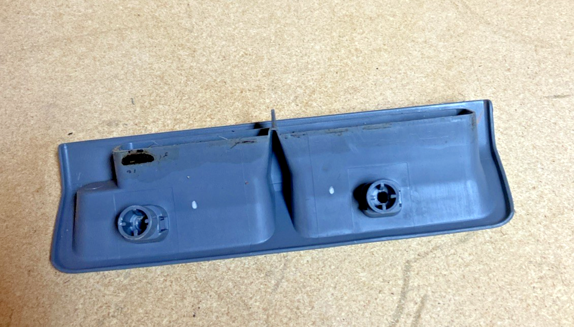 1995-00 Lexus LS 400 Rear Air Vent Duct /Rear Instrument Panel OEM 87218-50010