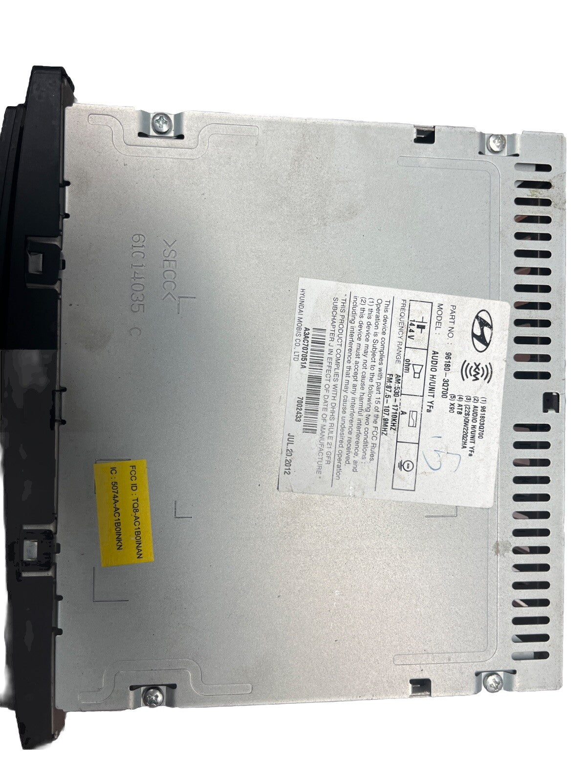 2011 HYUNDAI SONATA AM/FM,CD RADIO OEM 961803Q001