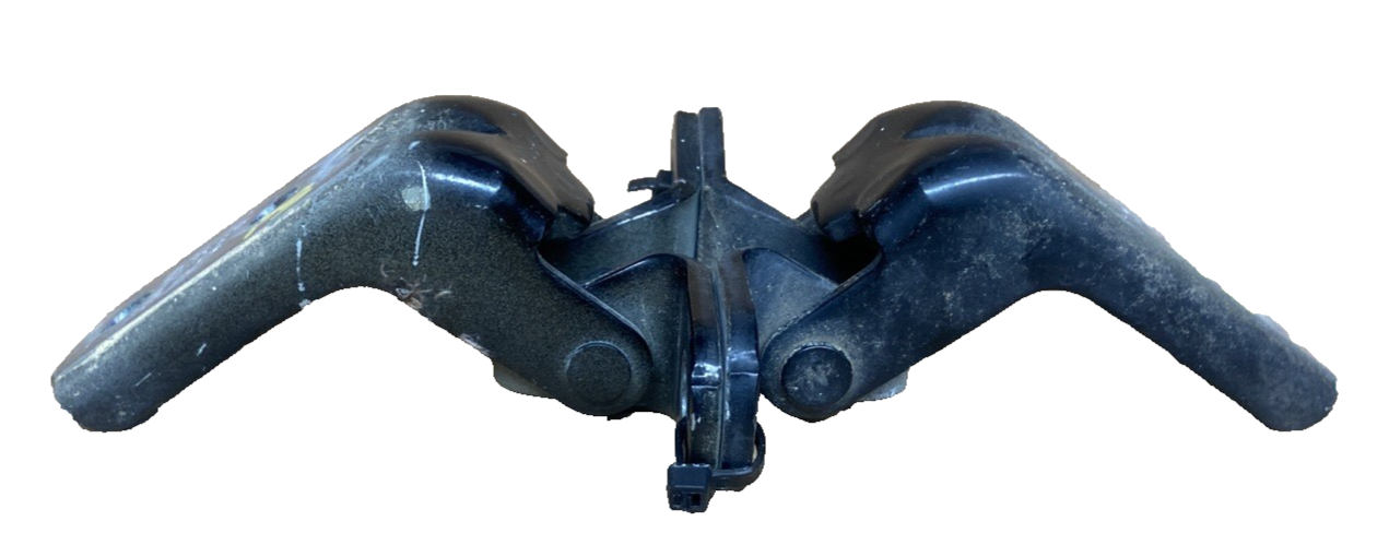 2012 Hyundai Veloster Passenger side Door Hinge Set