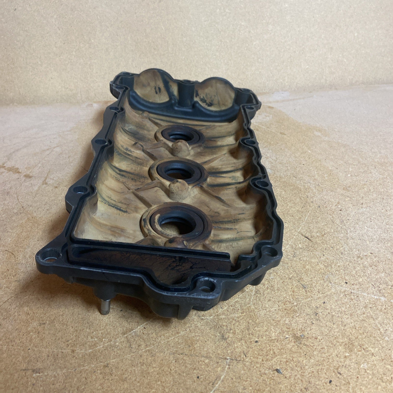 2012-2016 Chevy Impala Right Side Engine Valve Cover 3.6L