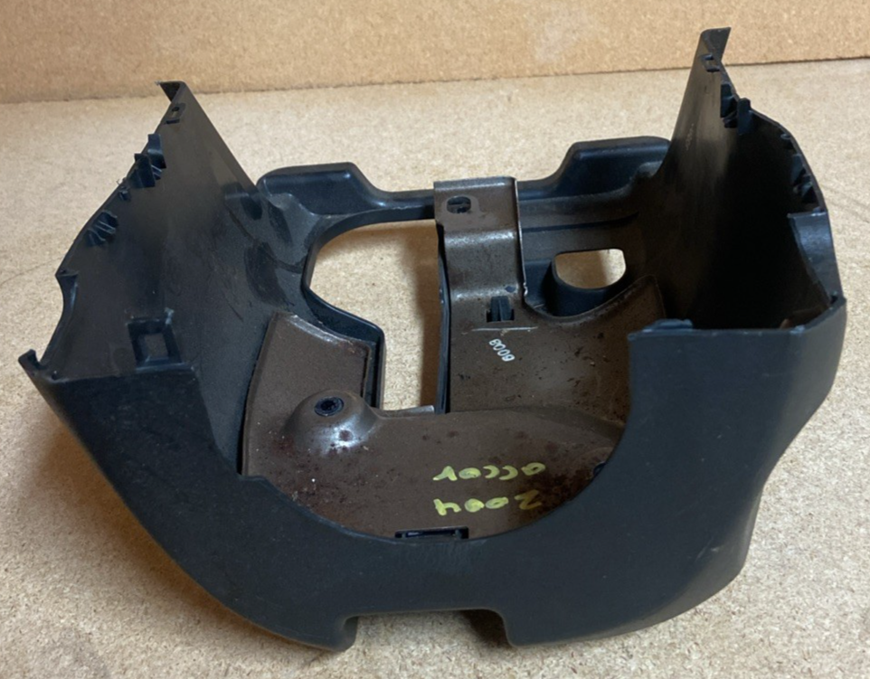 Tapa inferior del volante Honda Accord 2004