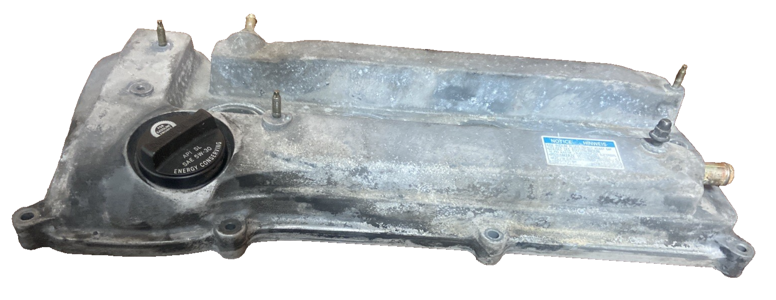 2005 Toyota Highlander 2.4L Engine Valve Cover