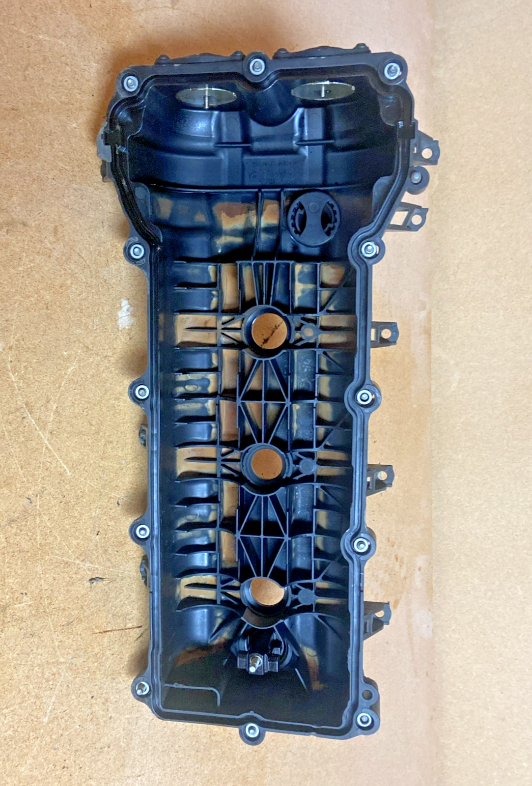 2011-2016 Dodge Grand Caravan Engine Valve Cover Driver LH side