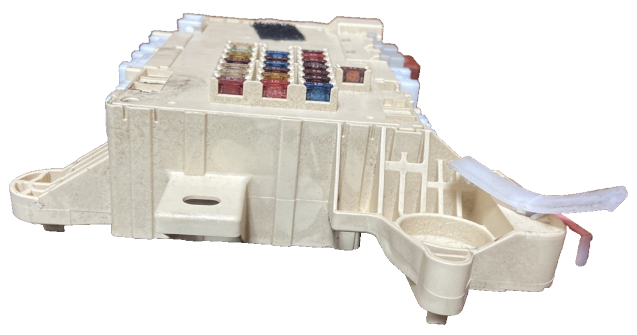 Caja de fusibles 82730-50100 de Lexus LS 430 de 2001